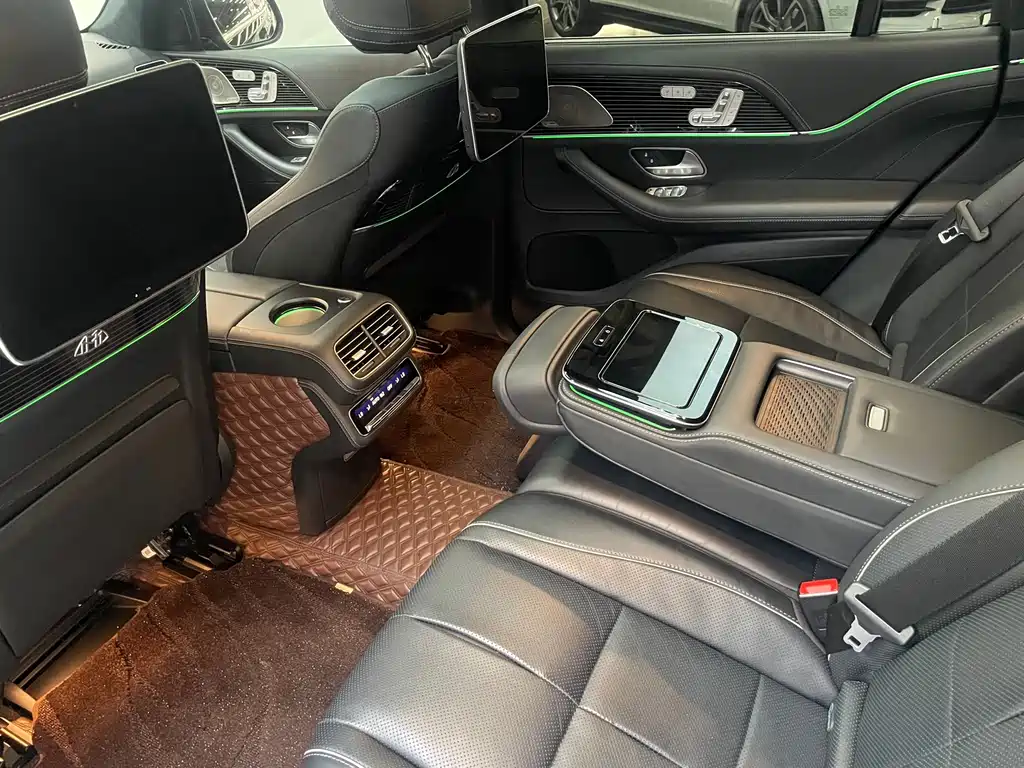 Mercedes-Benz GLS 2023 — фото 24
