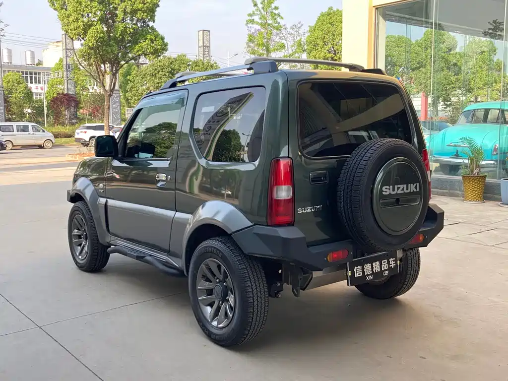Suzuki Jimny 2016 — фото 5