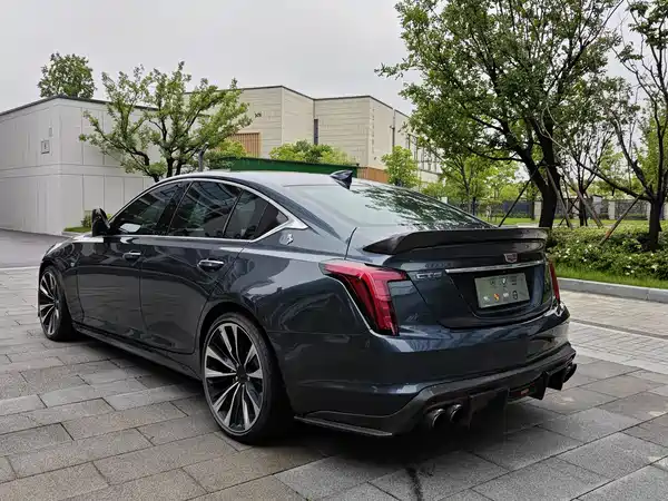 Cadillac CT5 2022