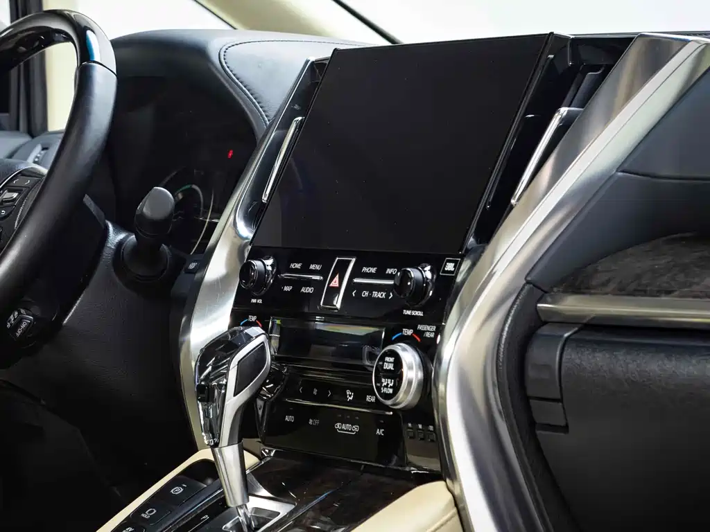 Toyota Vellfire 2021 — фото 13