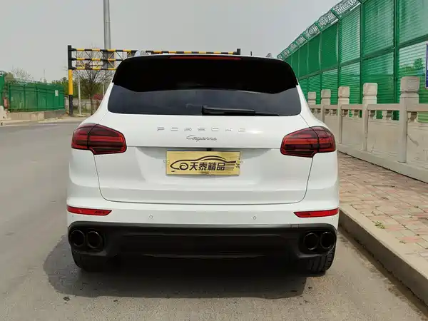 Porsche Cayenne 2017