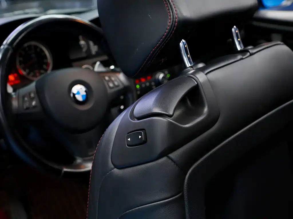 BMW M3 2012 — фото 28