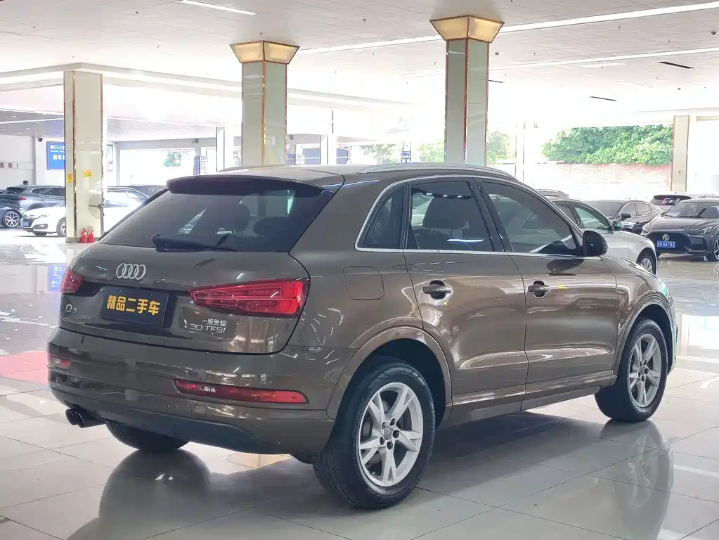 Audi Q3 2016 — фото 3