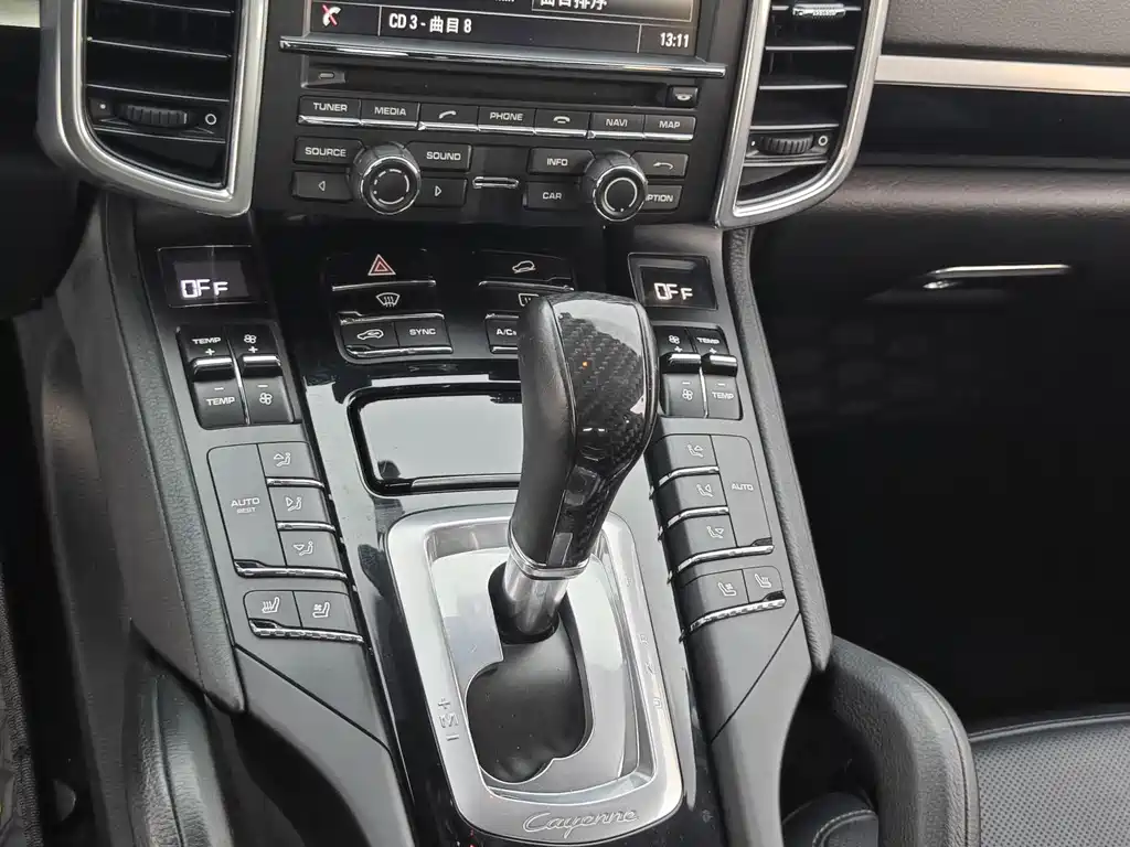 Porsche Cayenne 2015 — фото 19