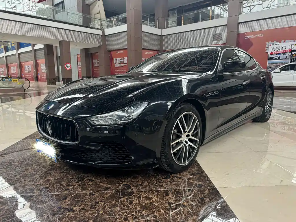 Maserati Ghibli 2016 — фото 1