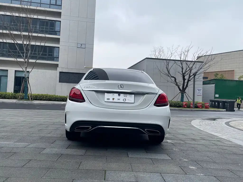 Mercedes-Benz C-Class 2019 — фото 10