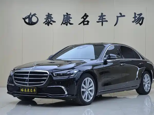 Mercedes-Benz S-Class 2024