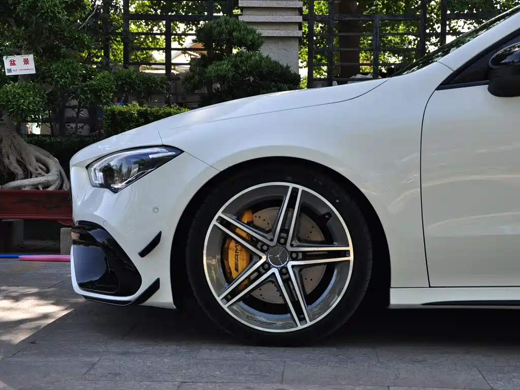 Mercedes-Benz CLA AMG 2022 — фото 17