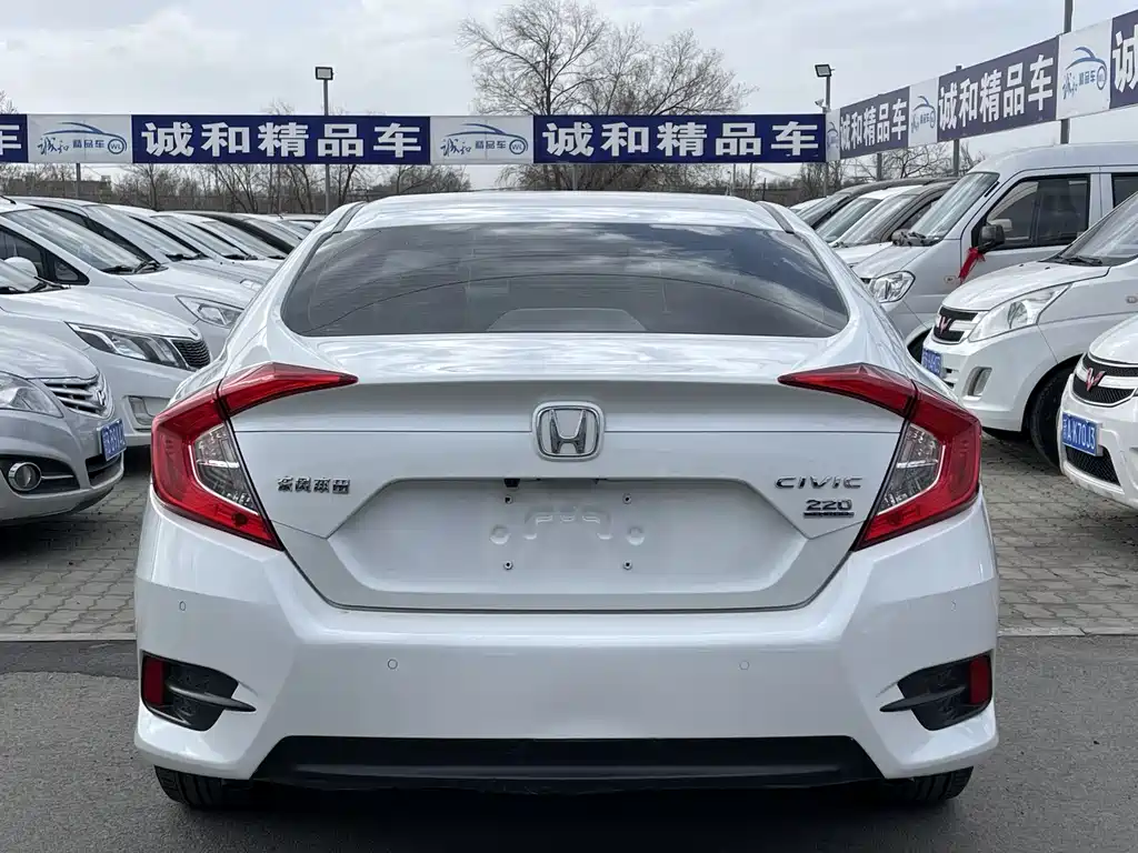 Honda Civic 2020 — фото 8