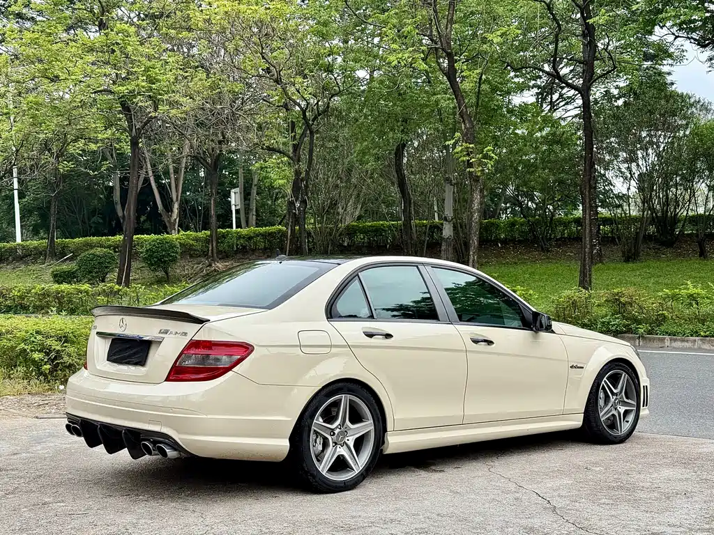 Mercedes-Benz C-Class AMG 2012 — фото 7