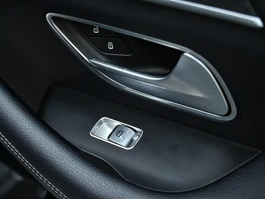 Mercedes-Benz GLS 2023 — фото 24