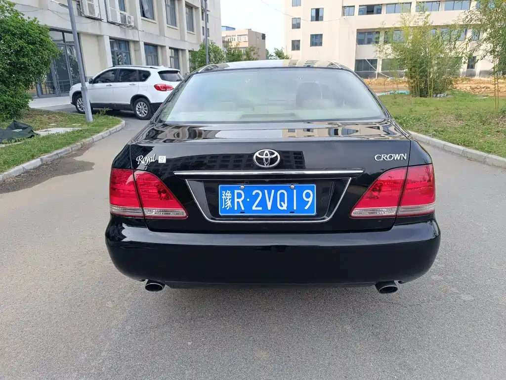 Toyota Crown 2006