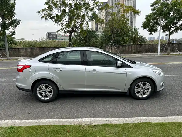 Ford Focus 2012