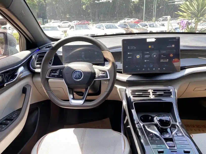 BYD Qin PLUS 2023 — фото 14