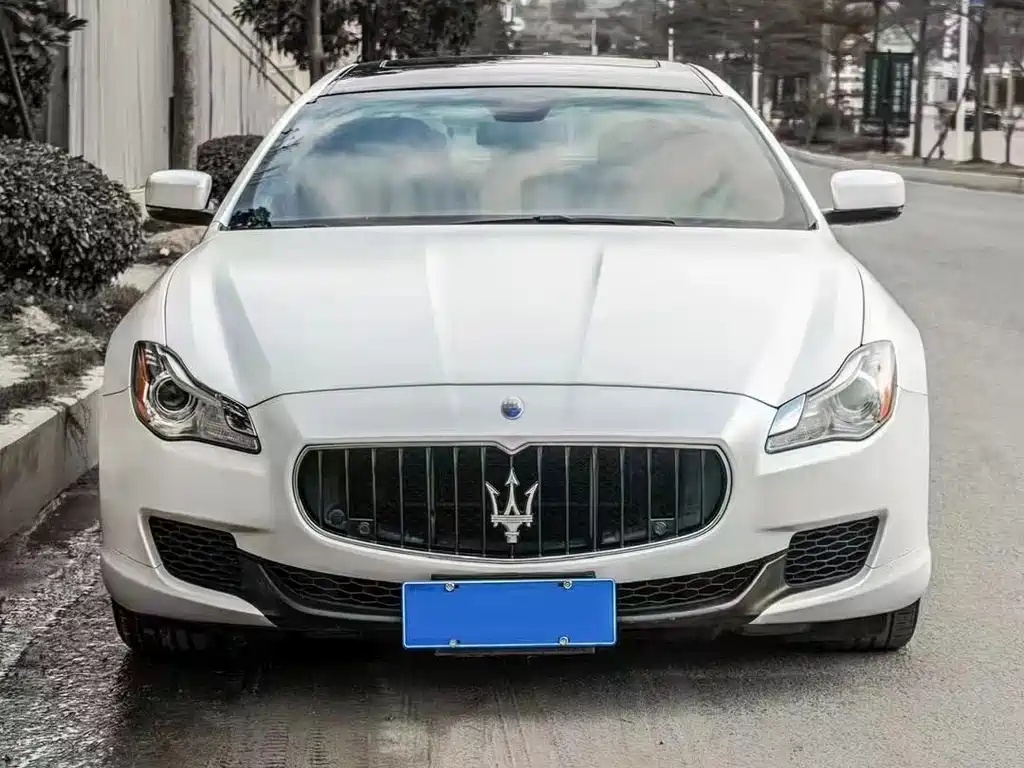 Maserati Quattroporte 2014 — фото 1