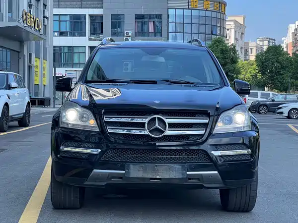 Mercedes-Benz GL-Class 2011