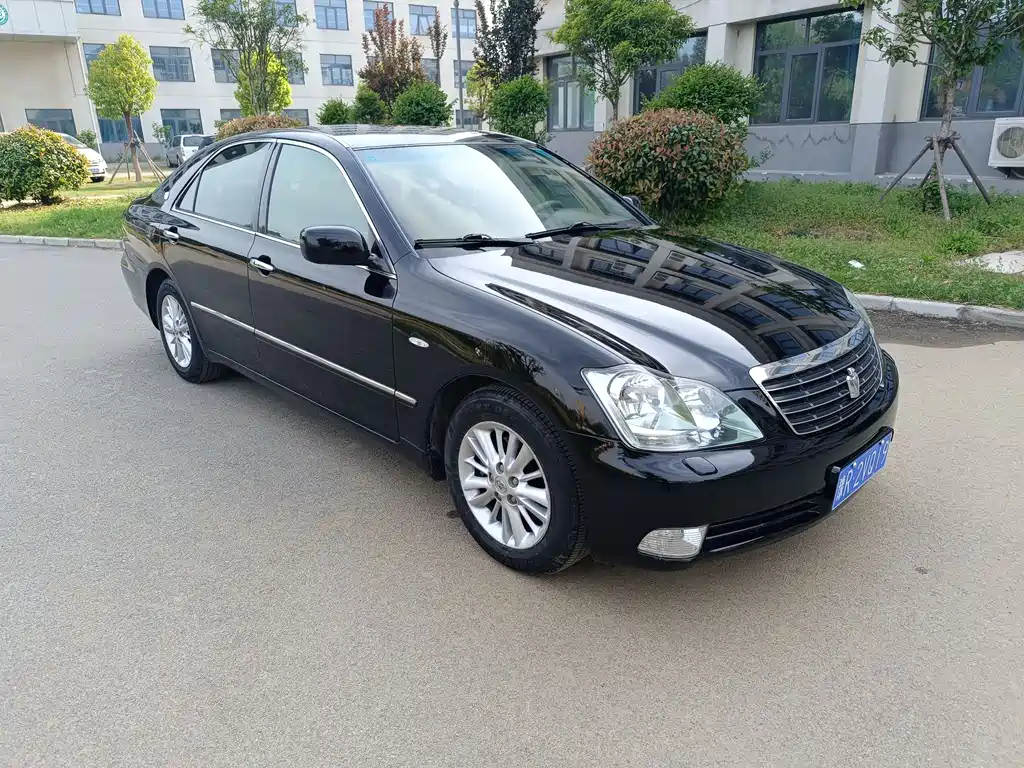 Toyota Crown 2006