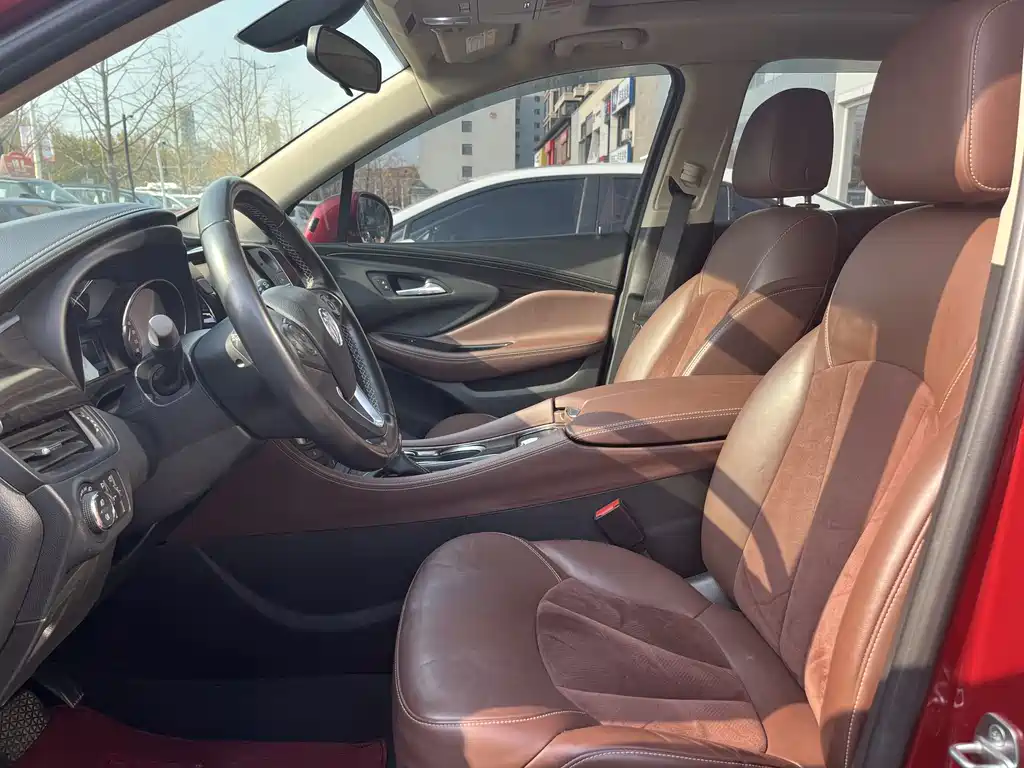 Buick Envision Plus 2017 — фото 10