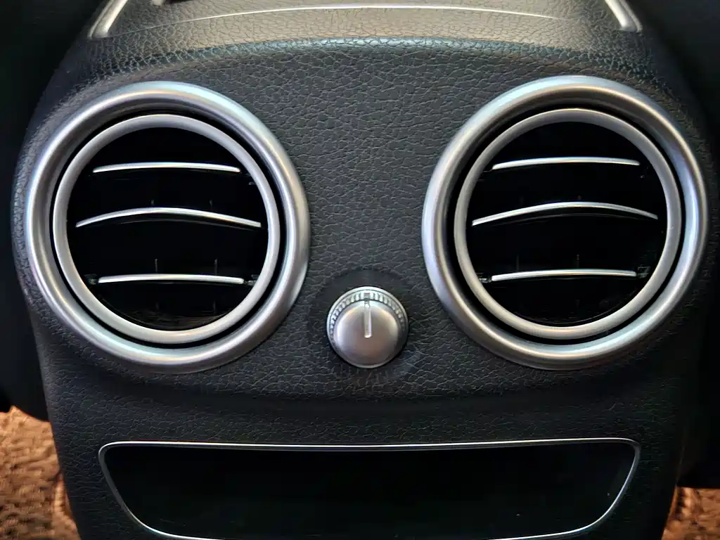 Mercedes-Benz GLC 2020 — фото 13