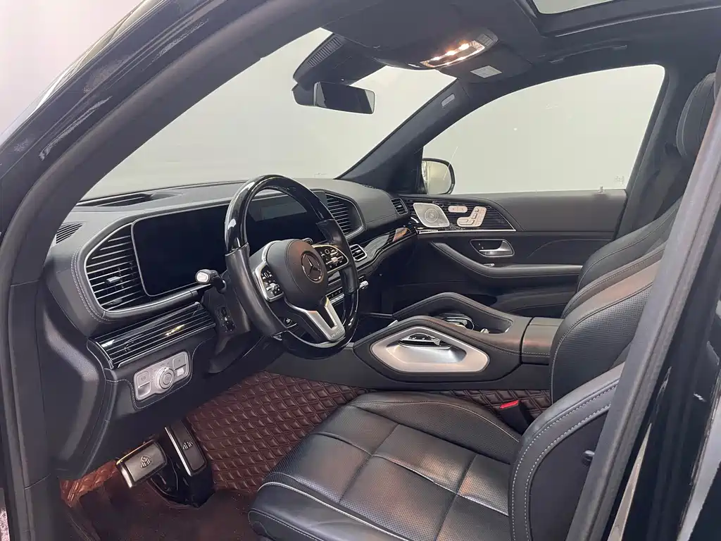 Mercedes-Benz GLS 2023 — фото 12