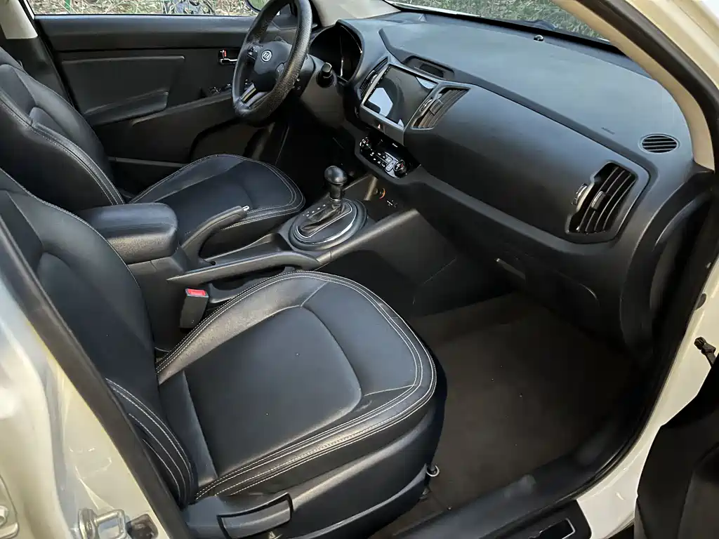 Kia Sportage 2013 — фото 12