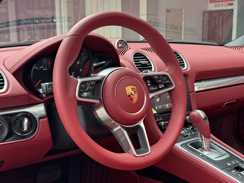 Porsche 718 2023 — фото 12