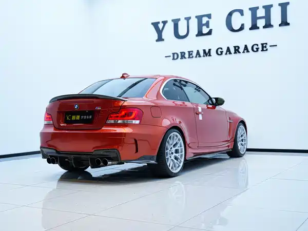 BMW 1 Series M 2011