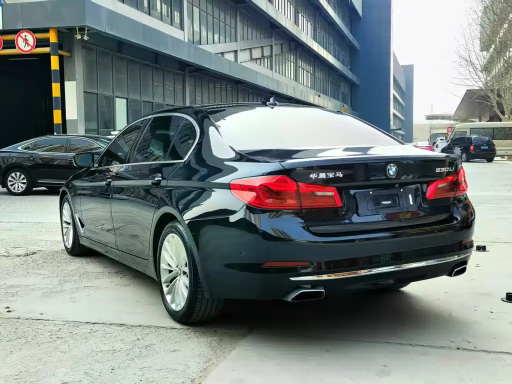 BMW 5 Series 2020