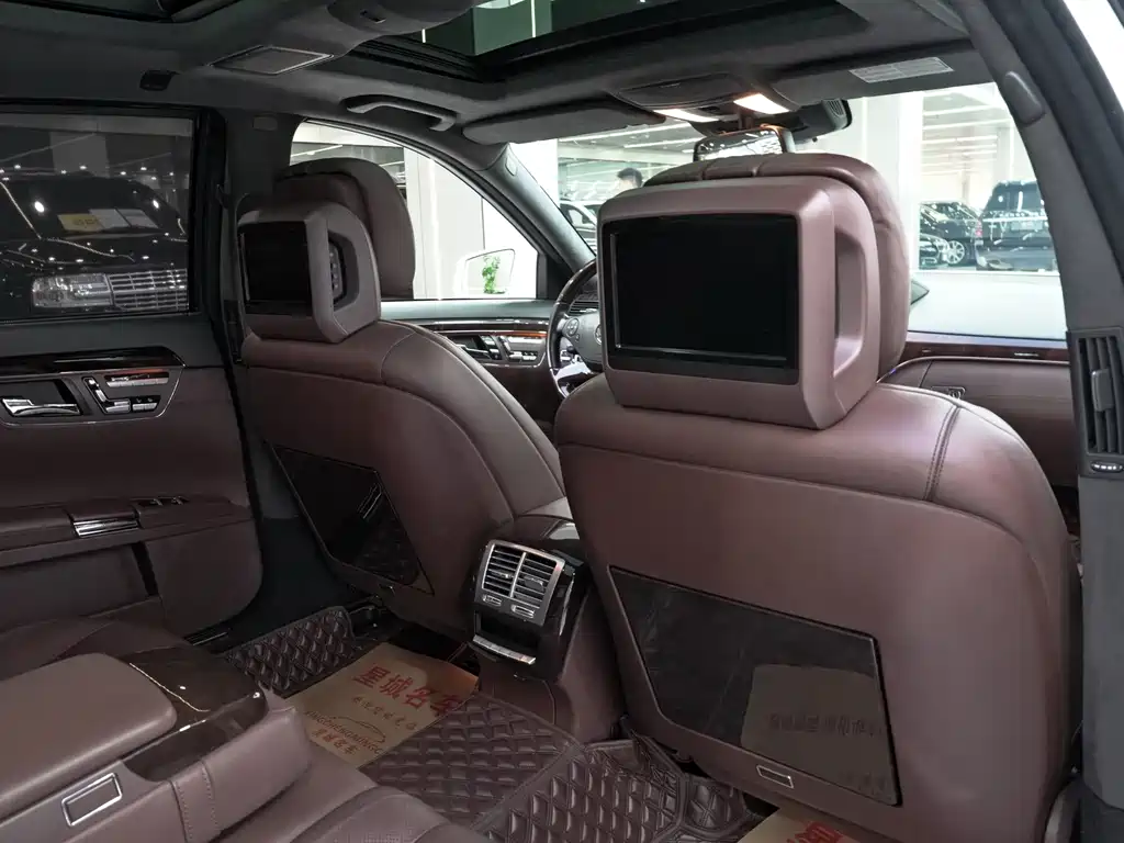 Mercedes-Benz G-Class 2016 — фото 24