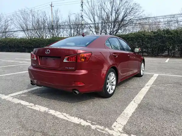Lexus IS 2009
