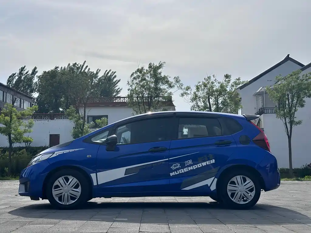 Honda Fit 2016 — фото 7