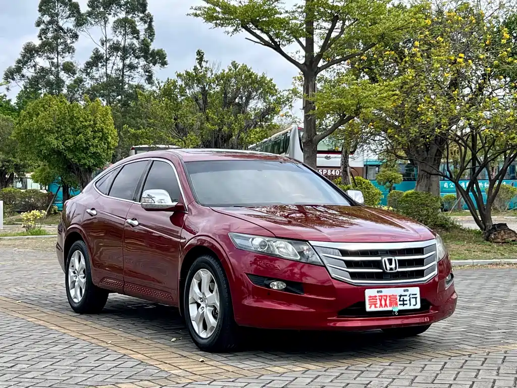 Honda Crosstour 2013 — фото 3