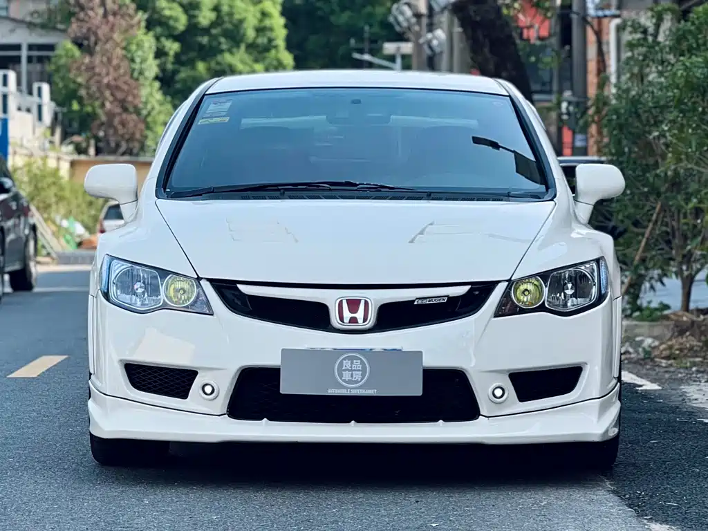 Honda Civic 2006 — фото 2