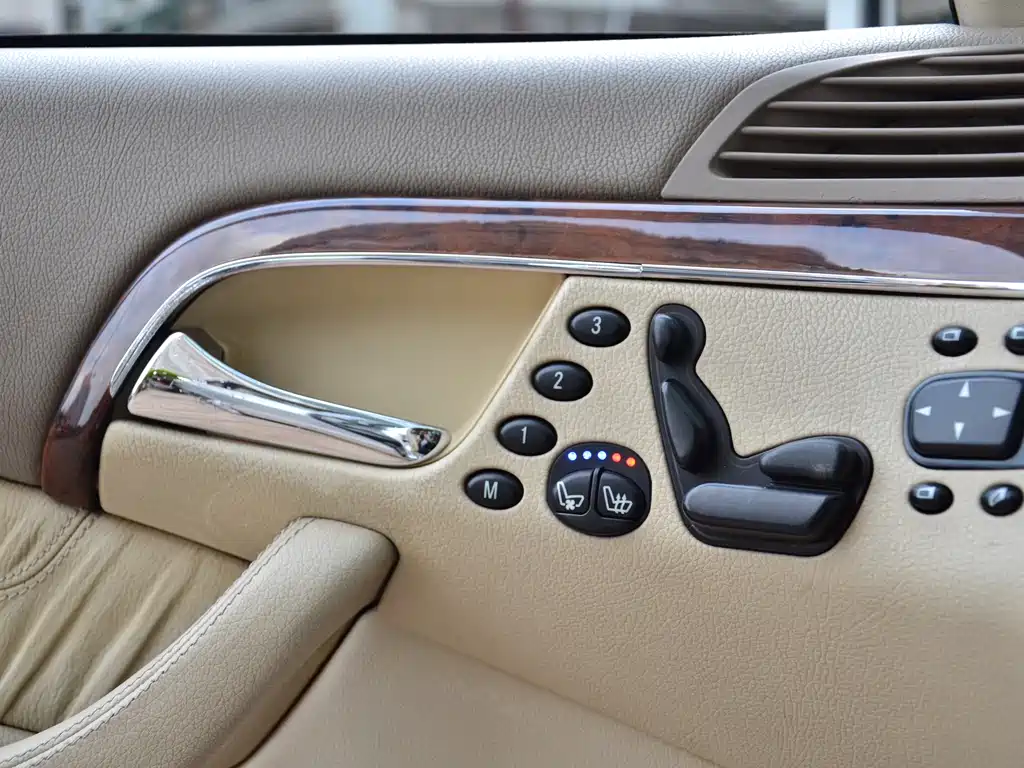 Mercedes-Benz S-Class 2005 — фото 17
