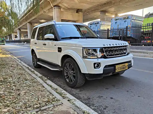 Land Rover Discovery 2016