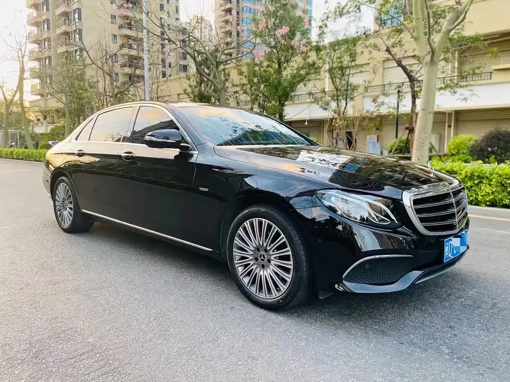 Mercedes-Benz E-Class 2020
