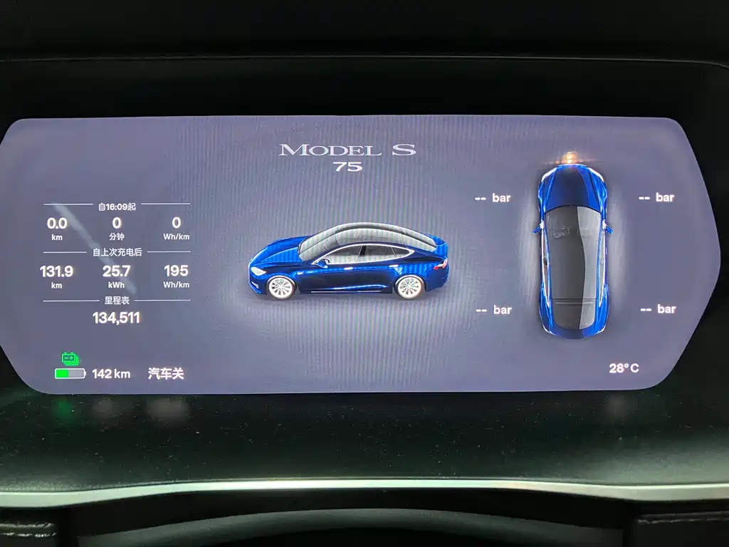 Tesla Model S 2017 — фото 6