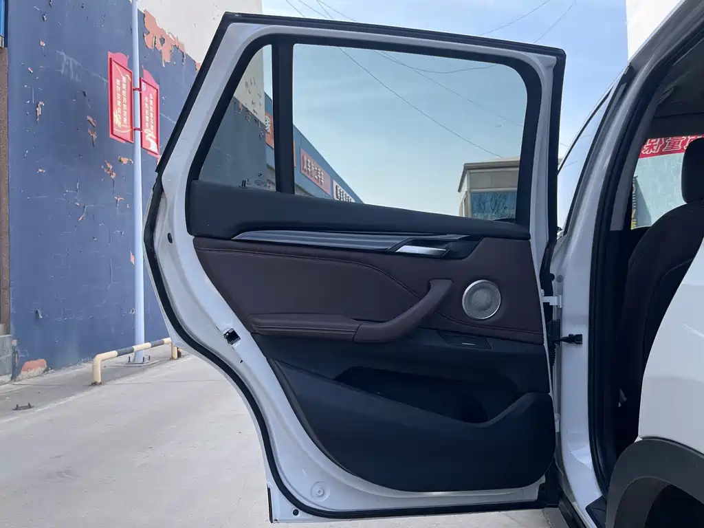 BMW X1 2023 — фото 11