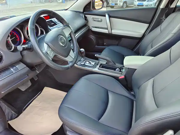 Mazda Ruiyi 2012