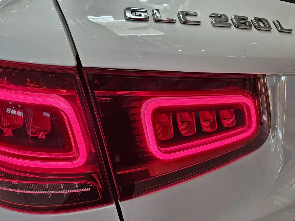 Mercedes-Benz GLC 2020 — фото 18