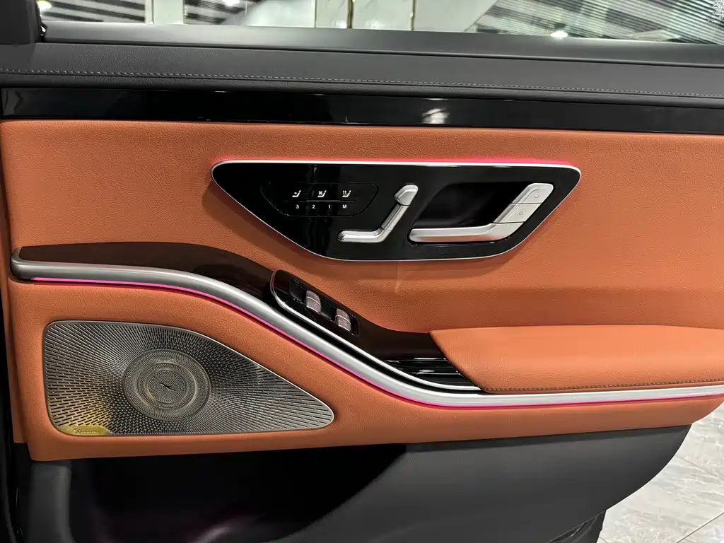 Mercedes-Benz S-Class 2023 — фото 12