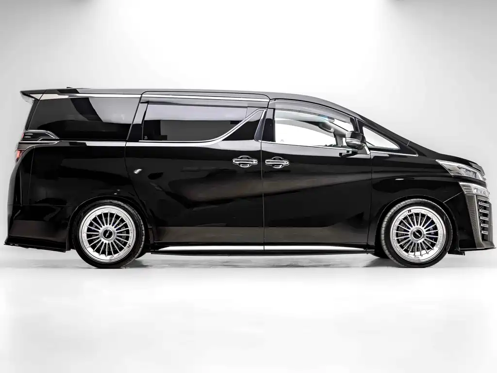 Toyota Vellfire 2021