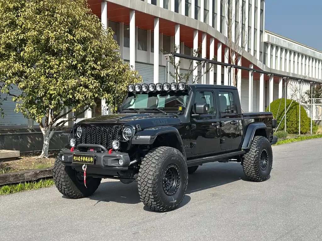 Jeep Gladiator 2023
