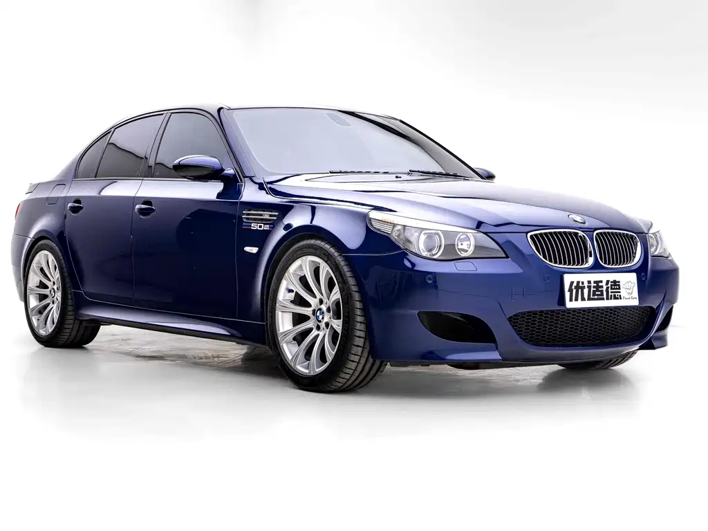 BMW M5 2006 — фото 2