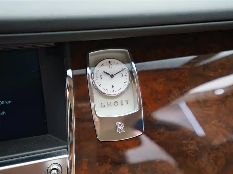 Rolls-Royce Ghost 2013 — фото 11