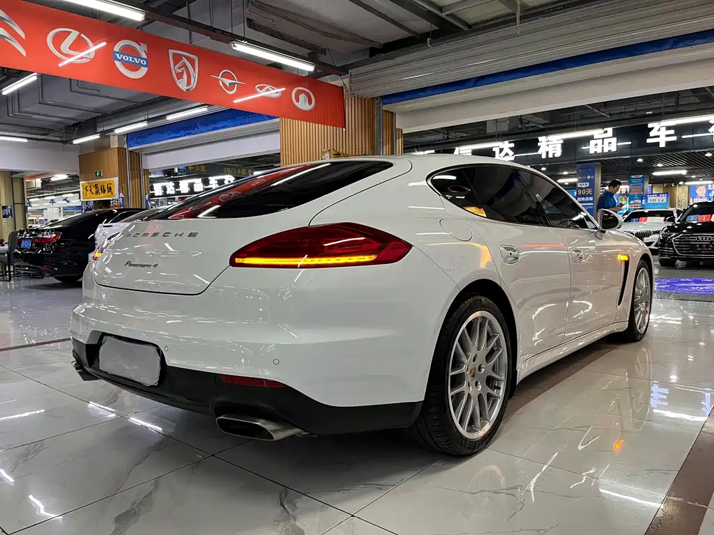 Porsche Panamera 2014 — фото 5