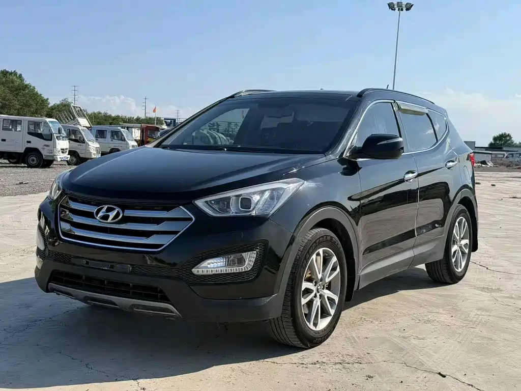 Hyundai Santa Fe 2014 — фото 2