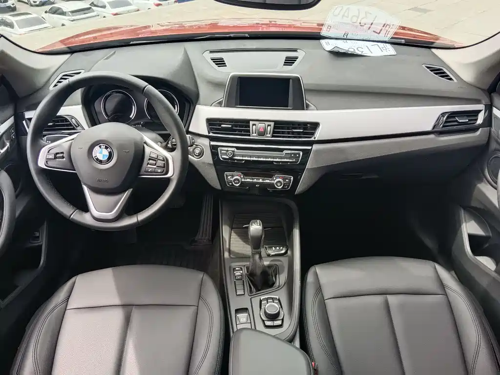 BMW X1 2019 — фото 11