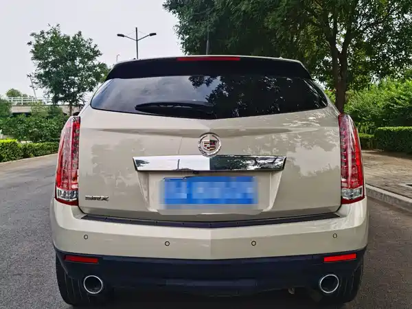 Cadillac SRX 2011