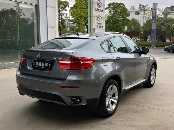 BMW X6 2012